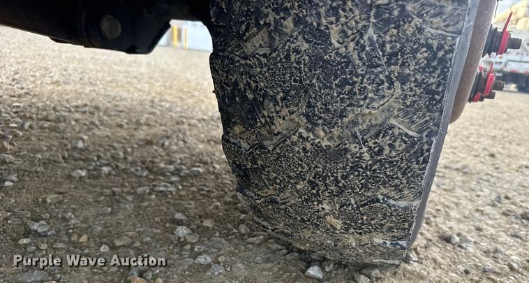 image for item ER2471 2019 Dodge Ram 5500 bucket truck