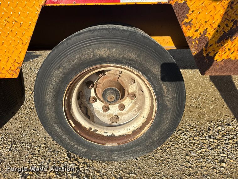 image for item ER2472 2011 CZ Engineering, Inc. CZ15KP pole trailer