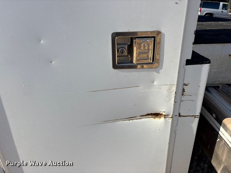 image for item ET7090 2016 International 4300  bucket truck