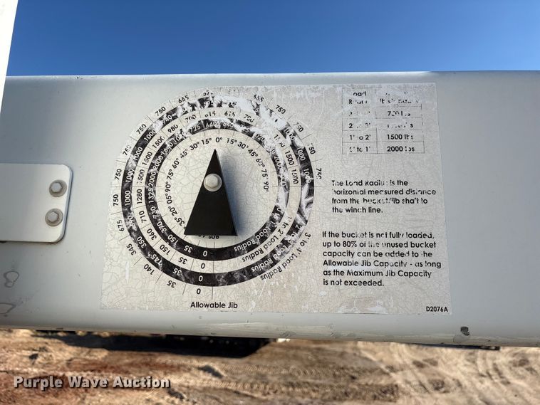 image for item ET7090 2016 International 4300  bucket truck