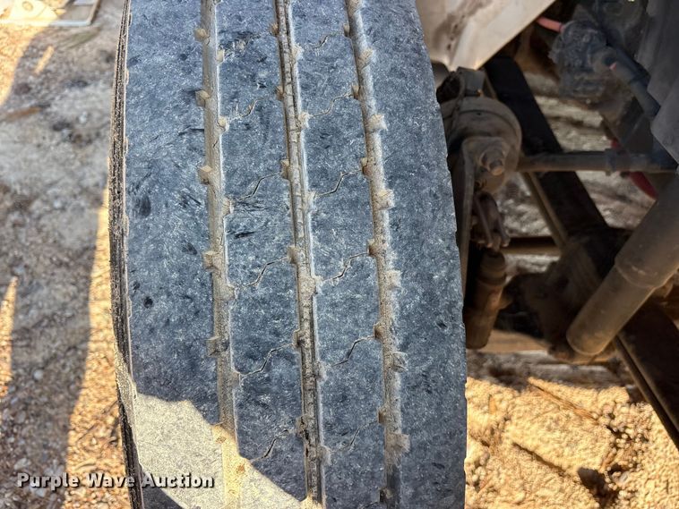 image for item ET7090 2016 International 4300  bucket truck