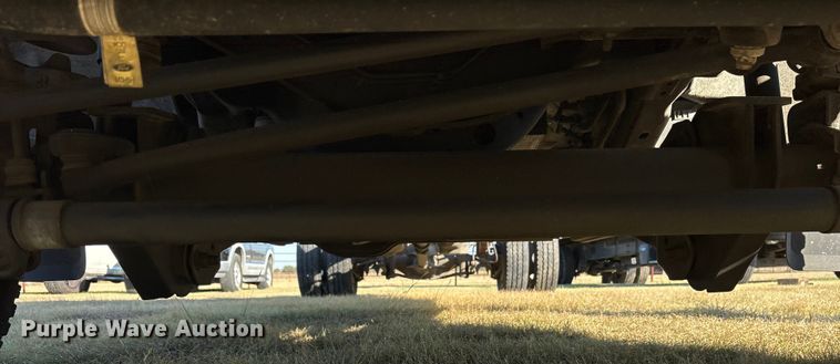 image for item ET7096 2019 Ford F450 Super Duty XL Crew Cab truck cab and chassis