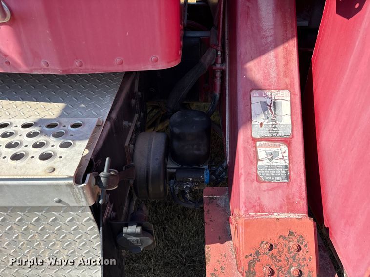 image for item ET7098 2005 Kenworth T300 digger derrick truck