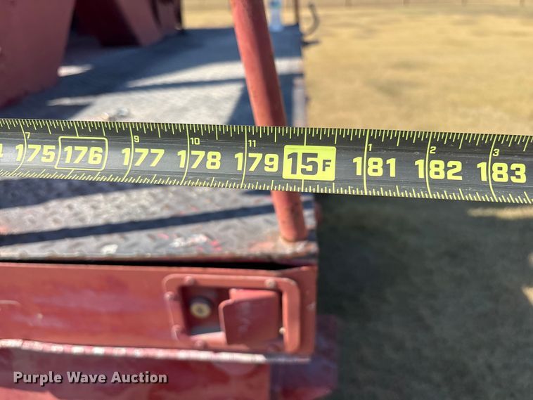 image for item ET7098 2005 Kenworth T300 digger derrick truck