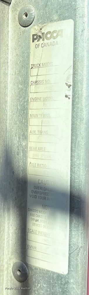 image for item ET7098 2005 Kenworth T300 digger derrick truck