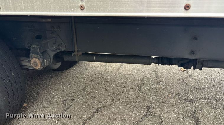 image for item ET8518 2017 Hino 268 box truck