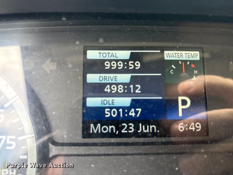 image for item ET8518 2017 Hino 268 box truck