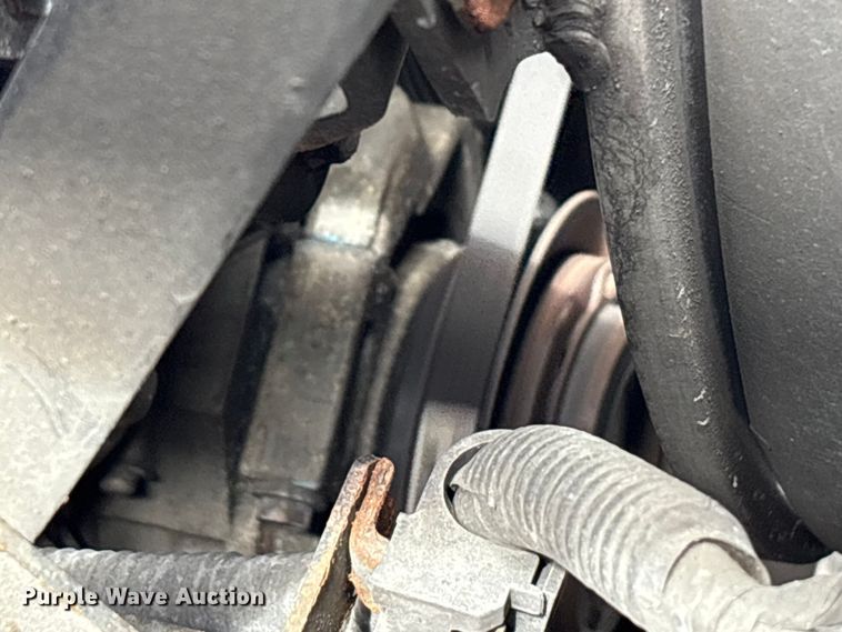 image for item ET8518 2017 Hino 268 box truck