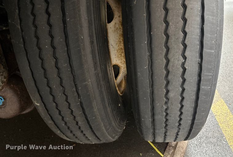 image for item ET8556 2013 Great Dane CSE-1314-02053 dry van trailer