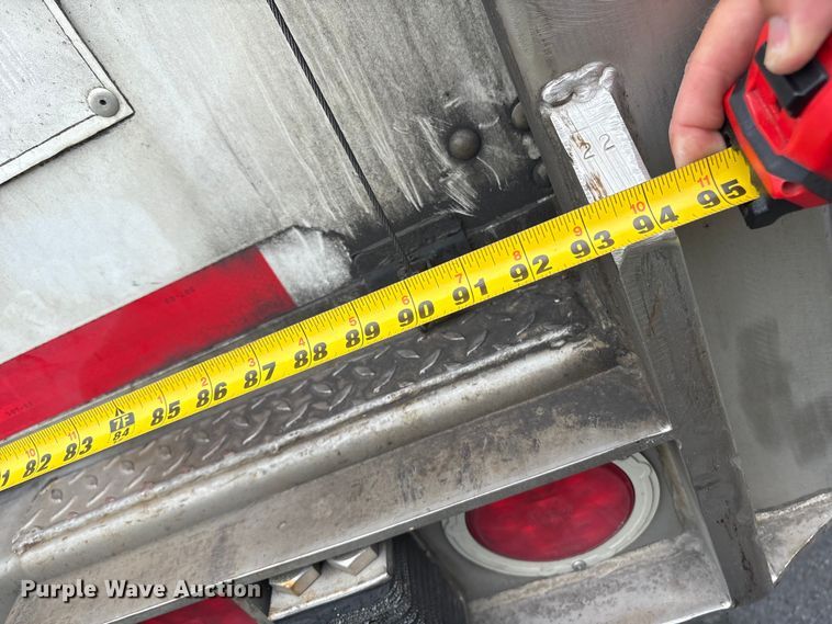 image for item ET8561 2013 Great Dane CSE-1314-02053 dry van trailer