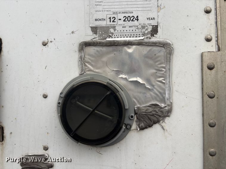 image for item ET8561 2013 Great Dane CSE-1314-02053 dry van trailer