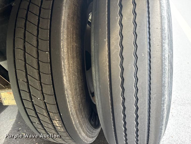 image for item ET8561 2013 Great Dane CSE-1314-02053 dry van trailer