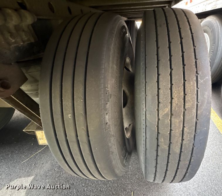 image for item ET8562 2012 Great Dane CSE-1314-02053 dry van trailer