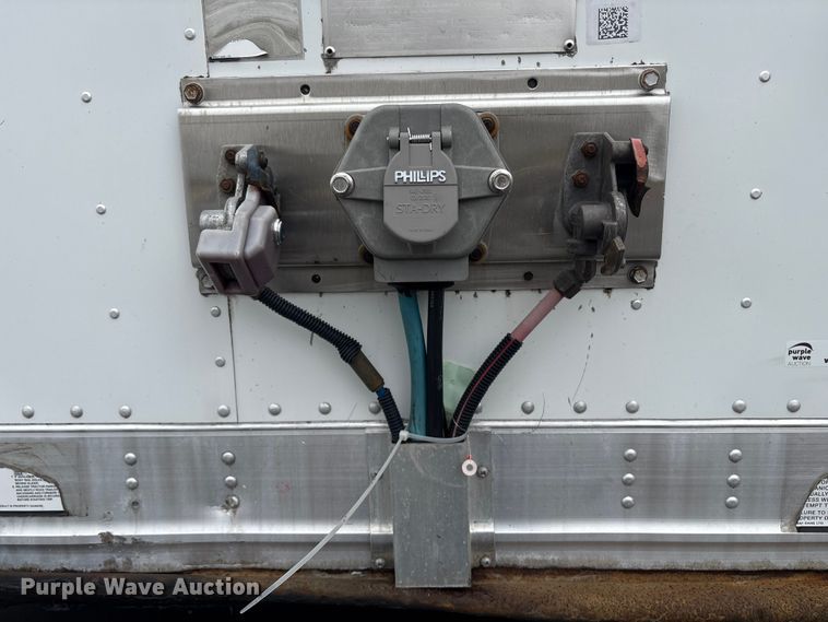 image for item ET8563 2013 Great Dane SSL-1314-02048 dry van trailer