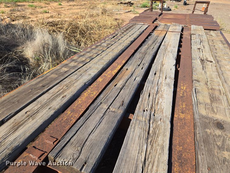 image for item EU3766 1981 Holden HLB37235 drop deck equipment trailer