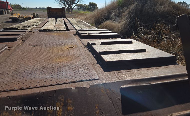 image for item EU3766 1981 Holden HLB37235 drop deck equipment trailer