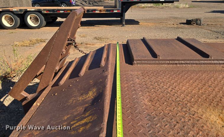 image for item EU3766 1981 Holden HLB37235 drop deck equipment trailer