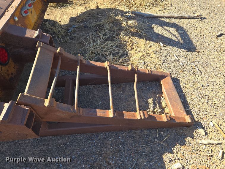 image for item EU3766 1981 Holden HLB37235 drop deck equipment trailer