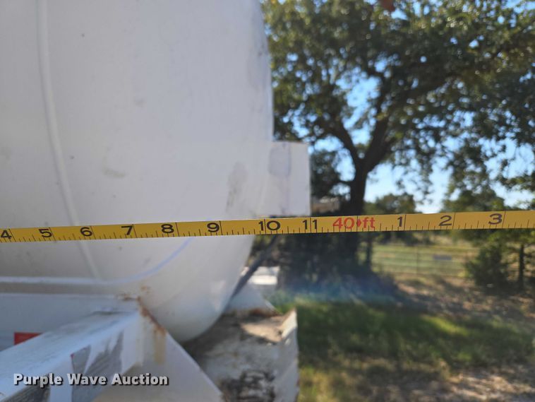 image for item EU3835 2011 Dragon Products, LTD 130BBL vacuum trailer