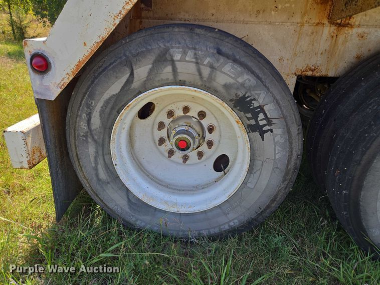 image for item EU3835 2011 Dragon Products, LTD 130BBL vacuum trailer