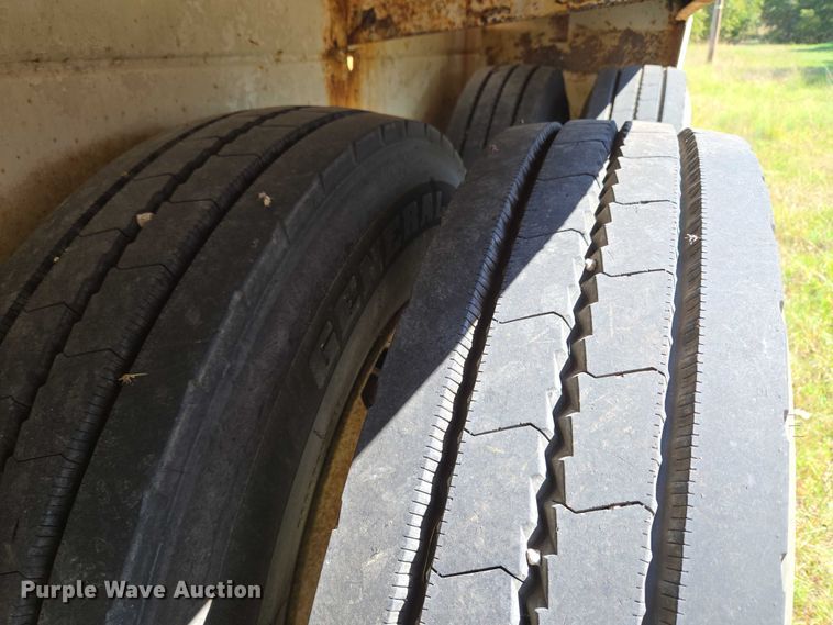 image for item EU3835 2011 Dragon Products, LTD 130BBL vacuum trailer