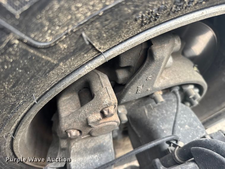 image for item EU6111 2021 Volvo VNL semi truck