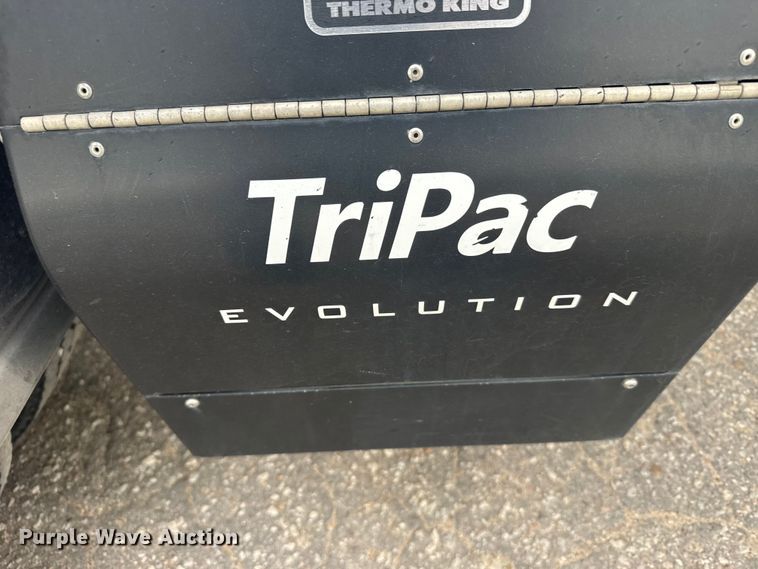 image for item EU6111 2021 Volvo VNL semi truck