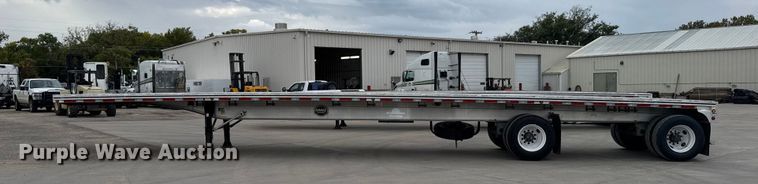 image for item EU6114 2015 Mac flatbed trailer