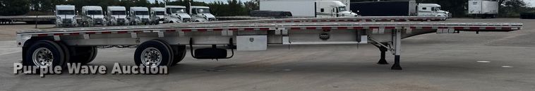 image for item EU6115 2018 Mac flatbed trailer