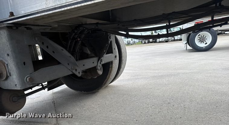 image for item EU6115 2018 Mac flatbed trailer