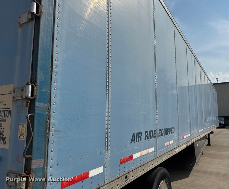 image for item EV1861 2005 Wabash dry van trailer