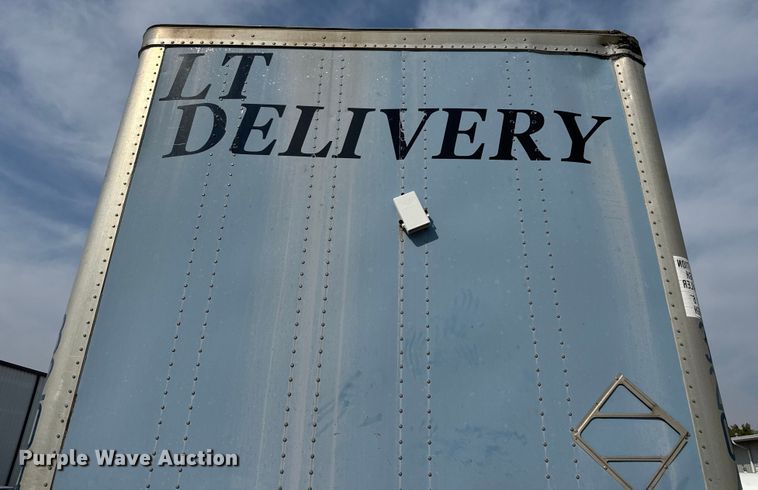 image for item EV1861 2005 Wabash dry van trailer