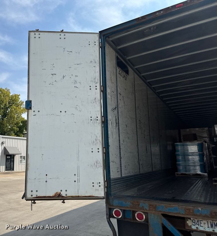 image for item EV1861 2005 Wabash dry van trailer