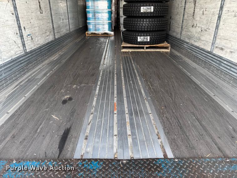 image for item EV1861 2005 Wabash dry van trailer