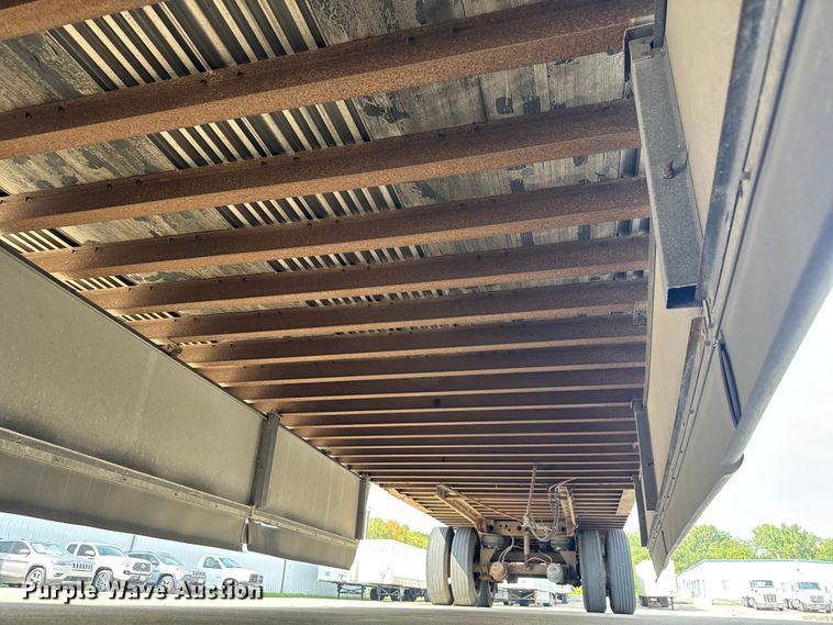 image for item EV1861 2005 Wabash dry van trailer