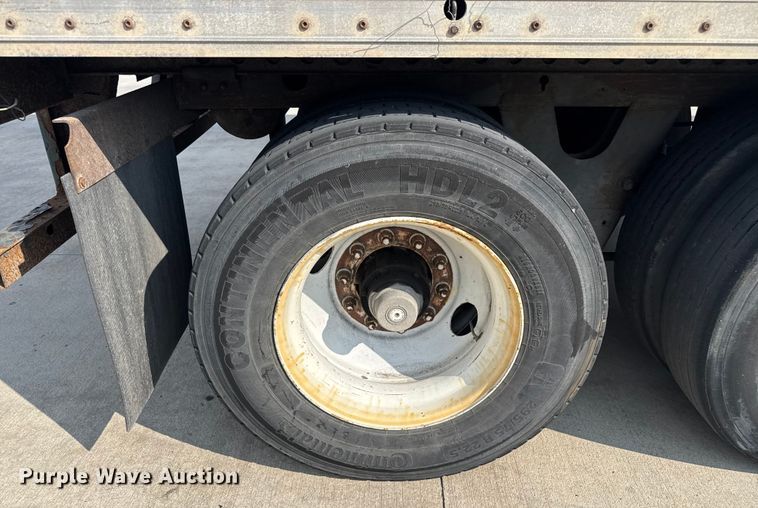 image for item EV1861 2005 Wabash dry van trailer