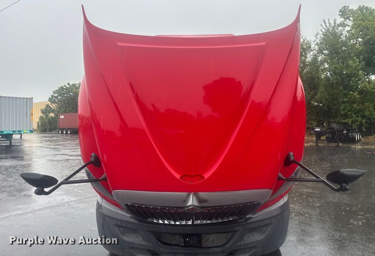 image for item EV1865 2017 International ProStar 122  semi truck