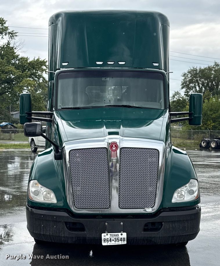 CAMIóN 2019 KENWORTH