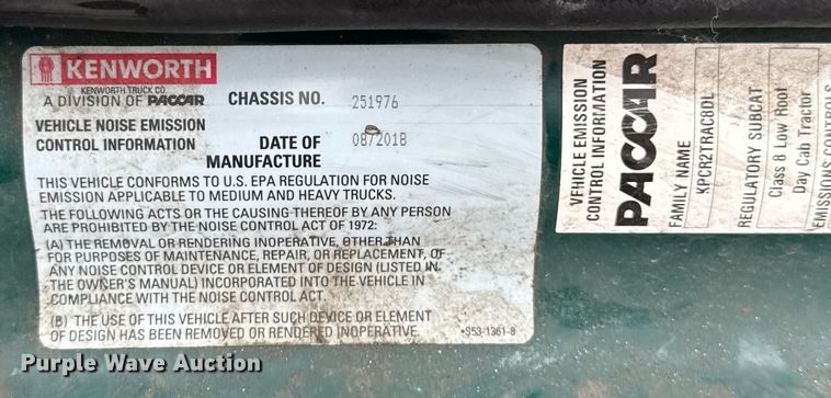 image for item EV1866 2019 Kenworth T680 semi truck