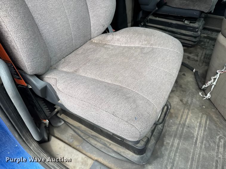 image for item EV1867 2017 Freightliner semi truck