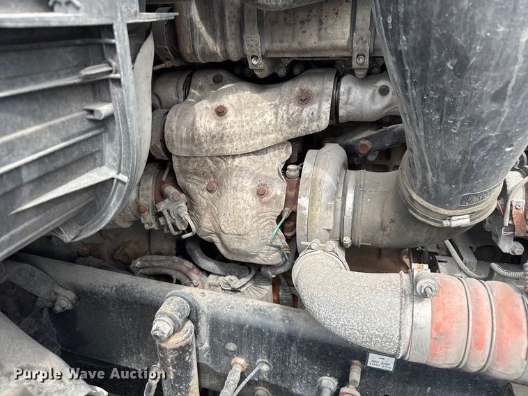 image for item EV1867 2017 Freightliner semi truck