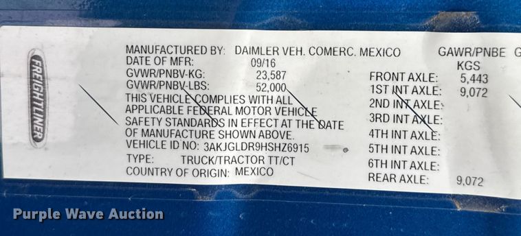 image for item EV1867 2017 Freightliner semi truck