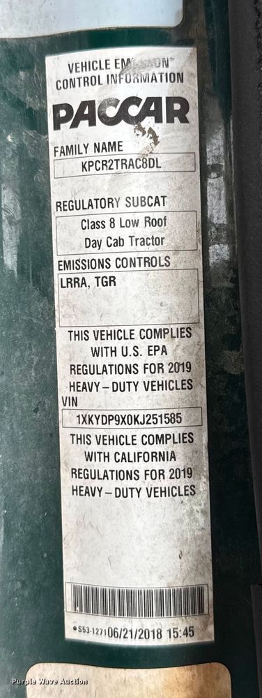 image for item EV1868 2019 Kenworth T680 semi truck