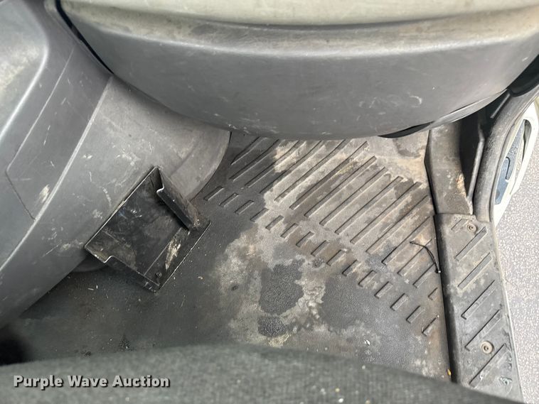 image for item EV1870 2016 International ProStar 122 semi truck