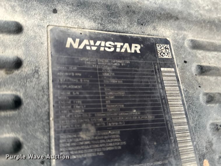 image for item EV1870 2016 International ProStar 122 semi truck