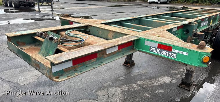 image for item EV1874 2002 Chassis King container trailer