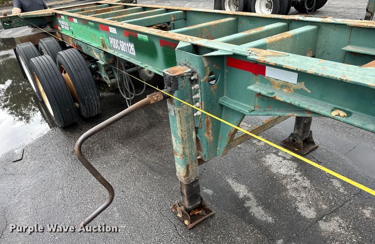 image for item EV1874 2002 Chassis King container trailer