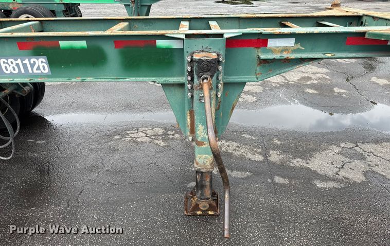 image for item EV1874 2002 Chassis King container trailer