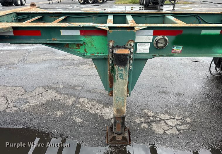 image for item EV1874 2002 Chassis King container trailer