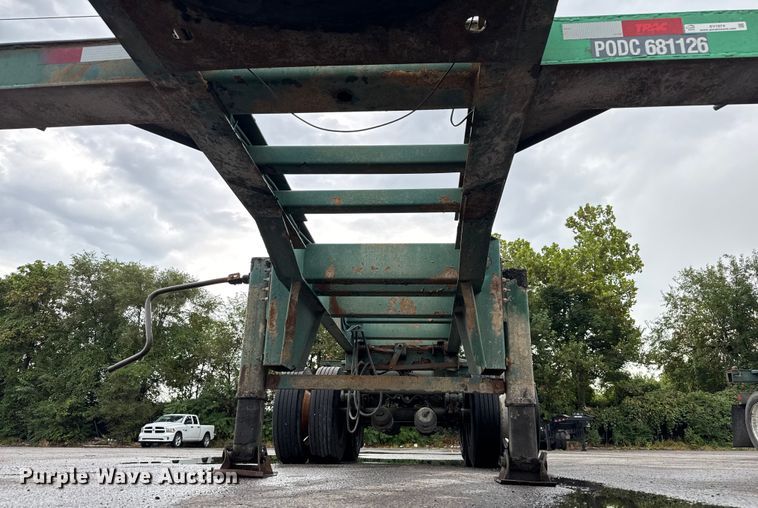 image for item EV1874 2002 Chassis King container trailer